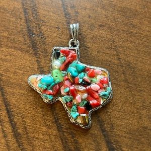 Texas pendant